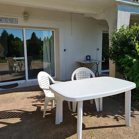 Studios Les Iris Monthou-sur-Cher Exterior foto