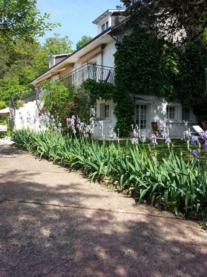 Les Iris